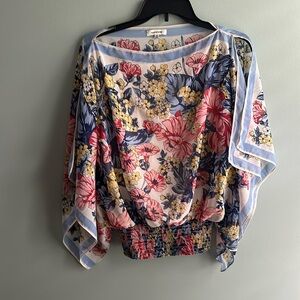 Max Studio Floral Top Size XS NWOT